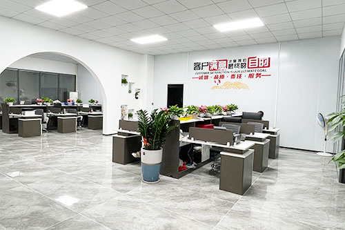 辦公區(qū)-深圳市偉泰發(fā)餐飲管理有限公司